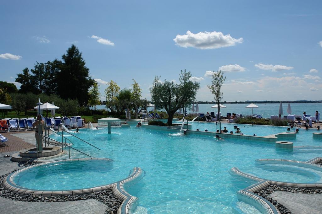 Residence Orchidea Sirmione Exteriör bild